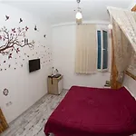 Hot Budget Ortakoy Szálloda 3*