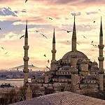 Hot Budget Ortakoy Isztambul