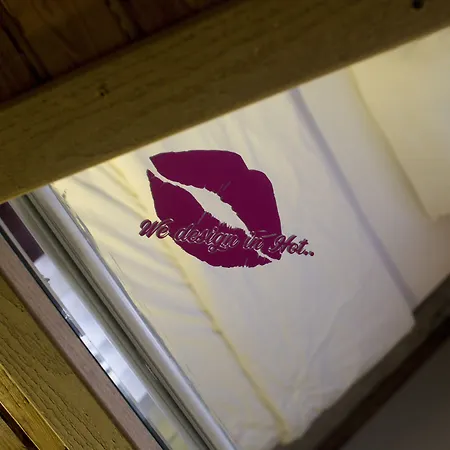 Hot Budget Ortakoy איסטמבול