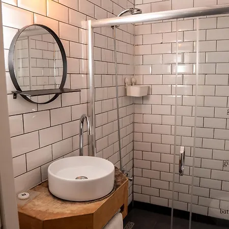 Hot Budget Ortakoy Provincia di Istanbul