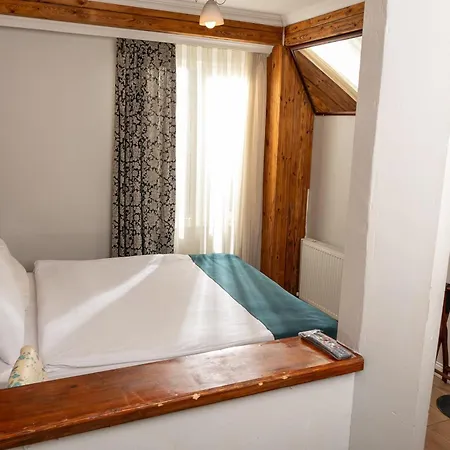 Hot Budget Ortakoy 3*