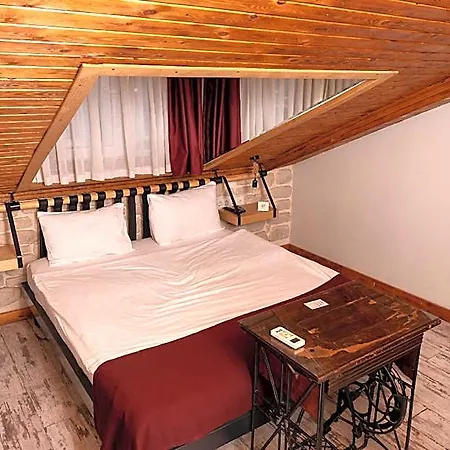 Hot Budget Ortakoy 3*