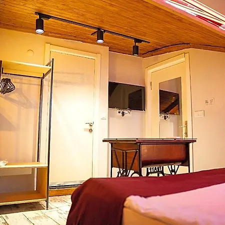 Hotel Hot Budget Ortakoy 3*