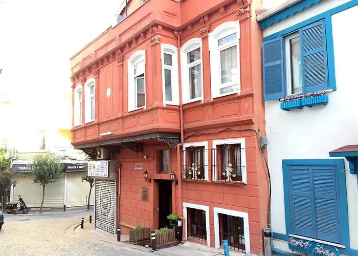 Hot Budget Ortakoy Istanbul