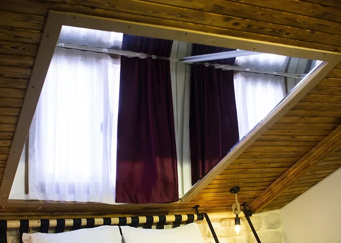 Hot Budget Ortakoy 3*