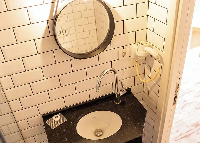 Hot Budget Ortakoy 3*