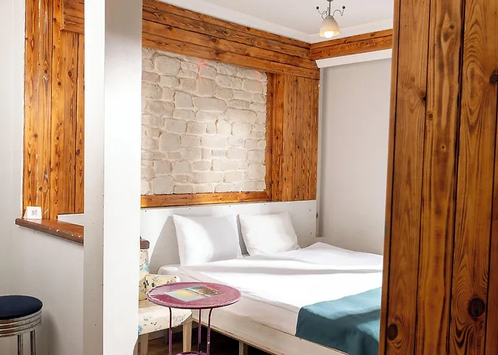 Hot Budget Ortakoy Hotel 3*